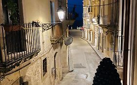 Casa 68 Ortigia